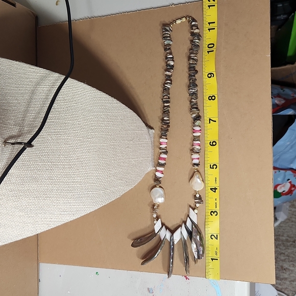 5/$25🌴Mermaid Beach Vibes Shell Necklace - Picture 6 of 6